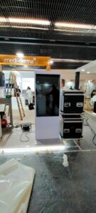 lloguer totem tactil intelligent