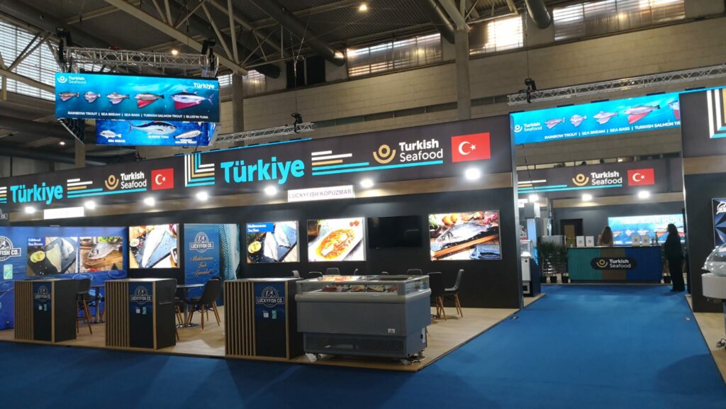 pantalles led stands